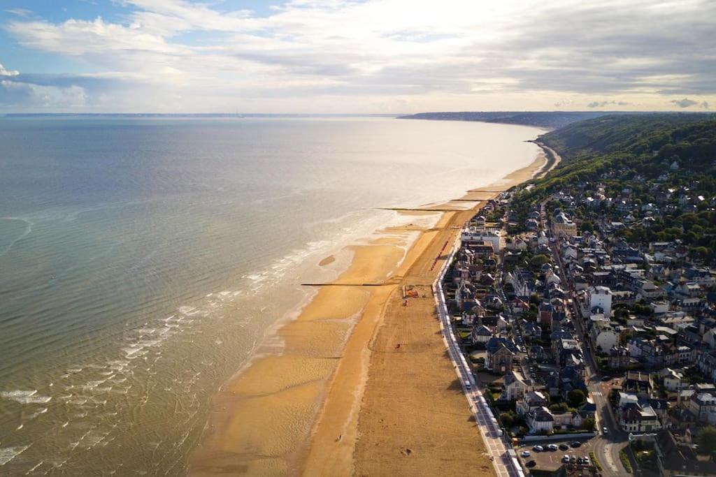 Appartement Duplex Cosy Au Calme A 50M De La Plage Houlgate Exteriör bild