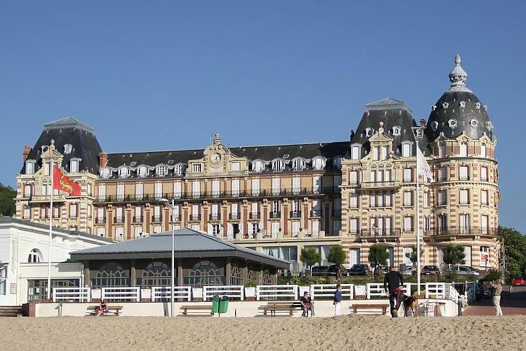 Appartement Duplex Cosy Au Calme A 50M De La Plage Houlgate Exteriör bild
